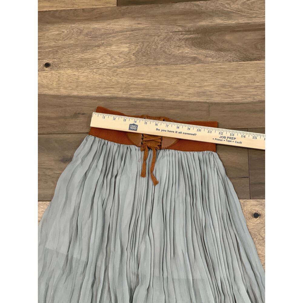 BB Couture Pleated High‑Low Chiffon Skirt Corset Waist Lace‑Up Detail Size M - Picture 5 of 7